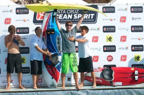 Imagem: Ocean Spirit Santa Cruz World Waveski Surfing Titles foi um sucesso