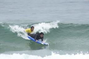 Imagem: Kayaksurf e surf adaptado no SANTA CRUZ OCEAN SPIRIT