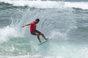 Imagem: Internacional de Skimboard arrancou na Praia do Mirante